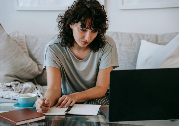 pexels-sam-lion-6001377